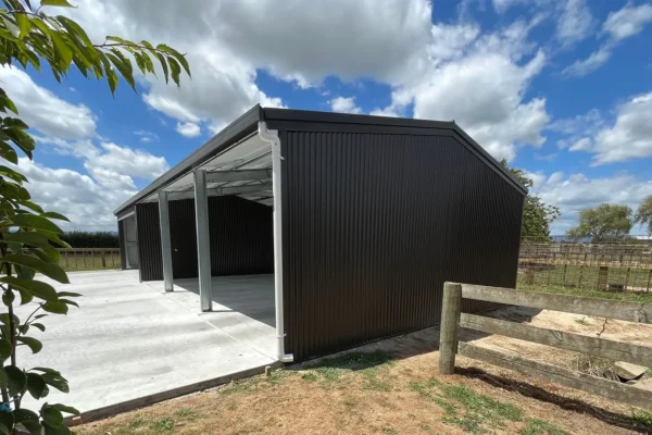 3-bay implement shed and garage, built by Central North Island Sheds, Taumarunui