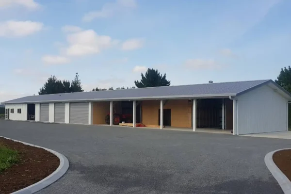 3-door garage, accommodation, implement shed and stable, built by Kiwi Sheds, South Auckland