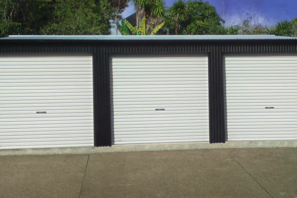 Three bay garage, built by The Shed Company, North Auckland