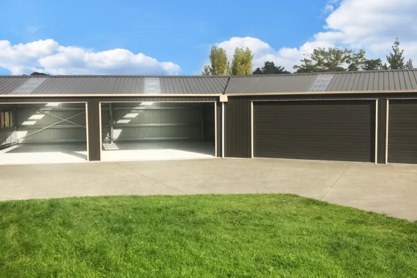 Custom designed shed with 2 open bays and 2 garage, built by The Shed Company, North Auckland